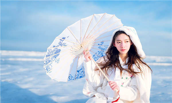 阜龙乡试管代怀生子多少钱一个？助孕之路的费用分析与方案选择